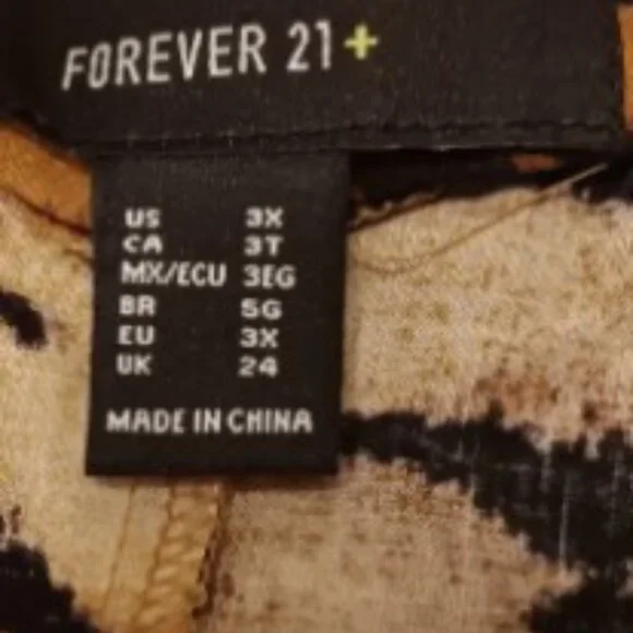 Tiger Striped Tank Top Women's 3XL Cropped w Adjustable Spaghetti Straps Cropped - Picture 3 of 10